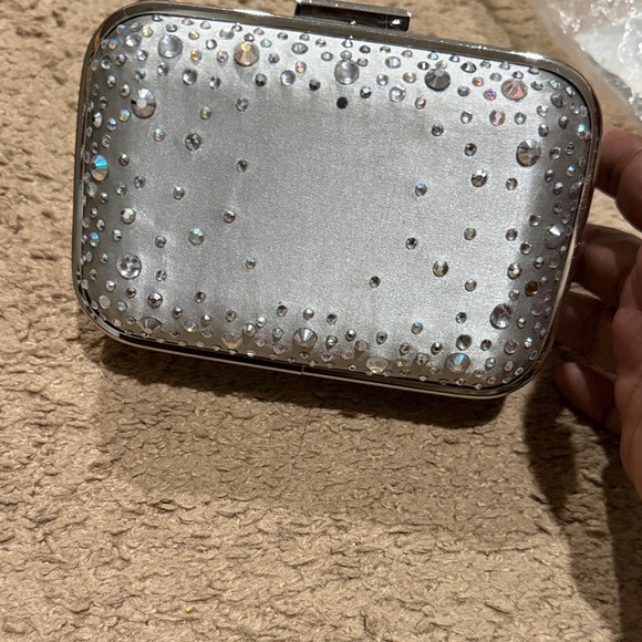 Aldo Silver Rhinestone Clutch - Picture 8 of 9